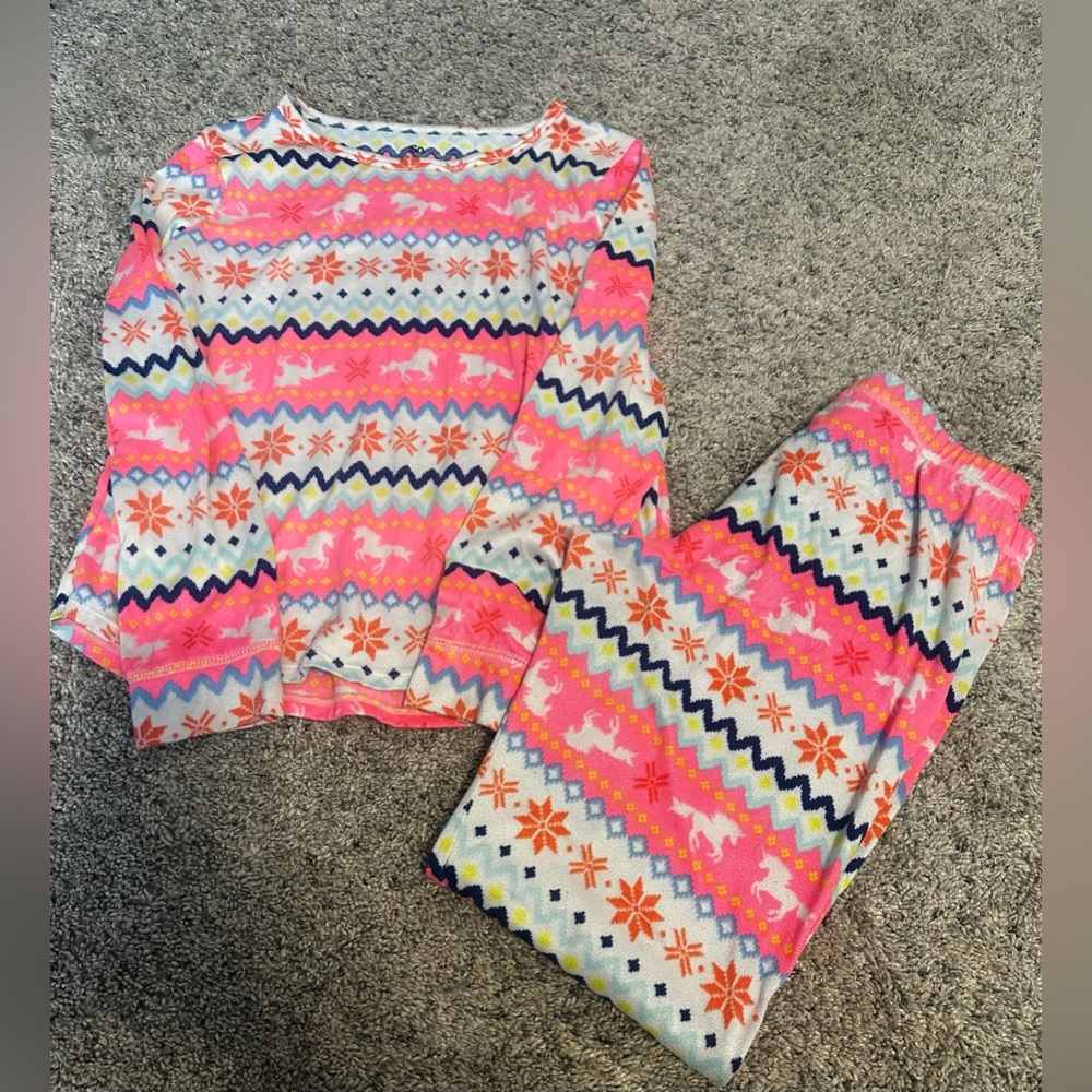 SO Girls size 14/16 Pjs